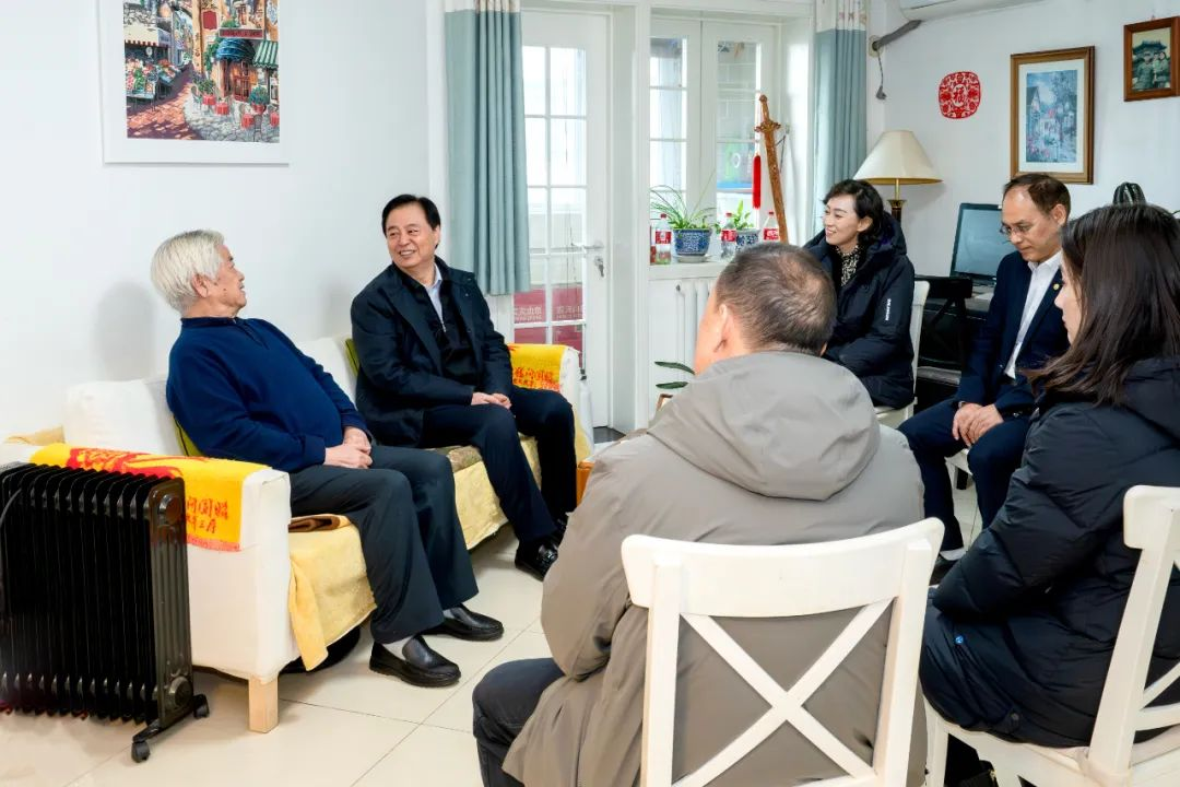 尊时凯龙新闻